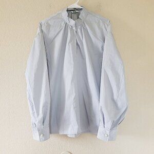 UNIQLO Womens Shirt Size Medium Gray Woven Gather Airy Lightweight Button Loose